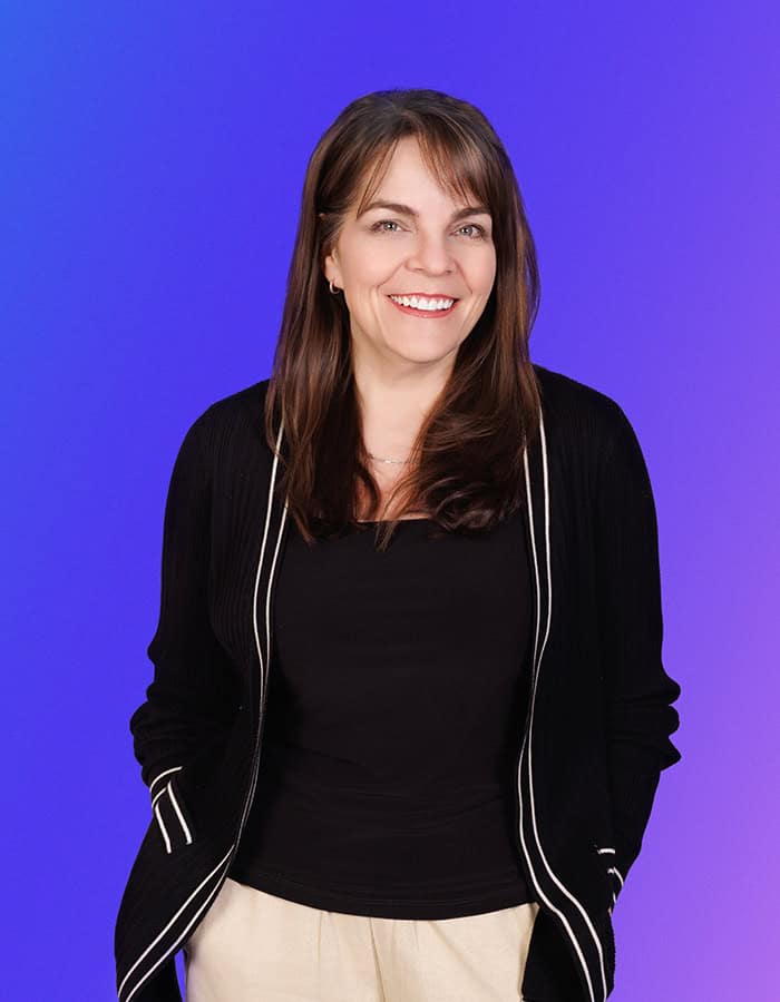 ACF ELT WebHeadshot ShellyValaire