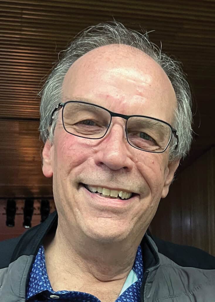 Selfie of a man.