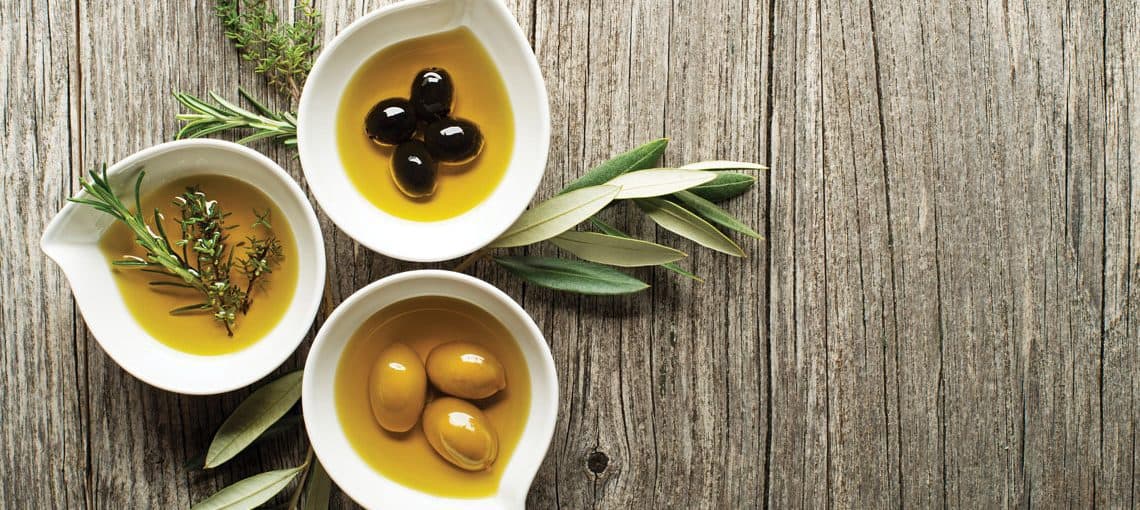 4 Healthy Oils to Include in Your Diet 5 Healthy Oils Featured Image
